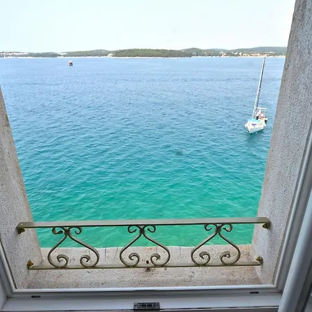 Arnolongo B4 Sea View Gæstehus Rovinj