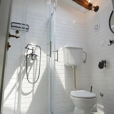 Gasthuis Arnolongo B4 Sea View 4*