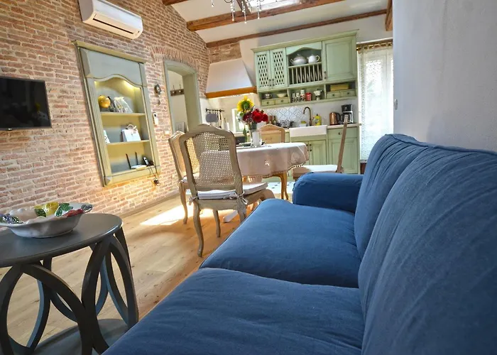 Arnolongo B4 Sea View Gasthuis 4*