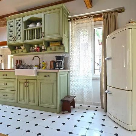 Arnolongo B4 Sea View