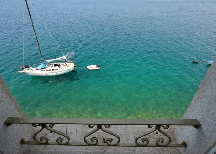 Arnolongo B4 Sea View